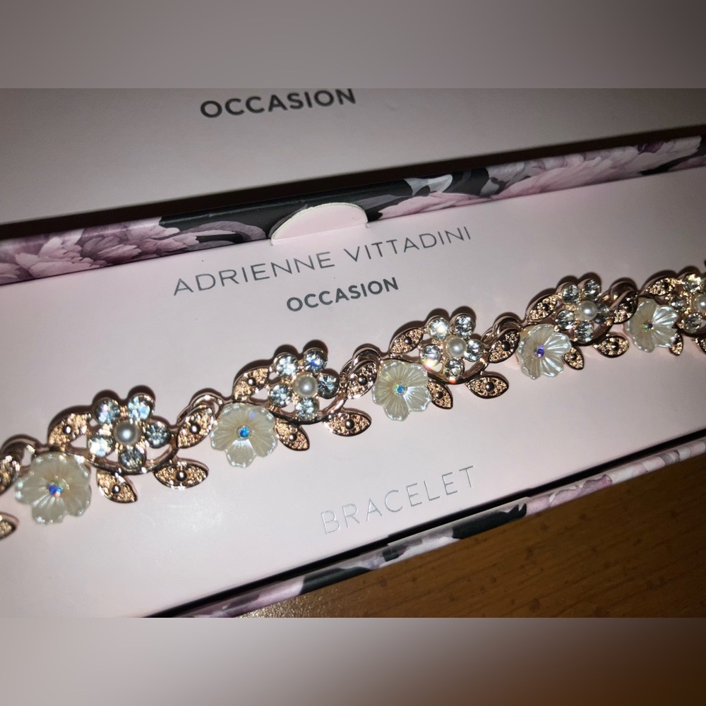 Adrienne Vittadini Ocassion Bracelet